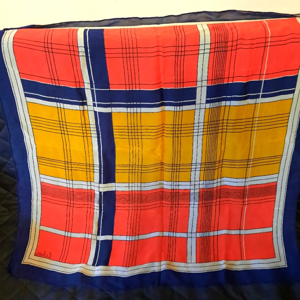 ECHO WOMEN'S SCARF VINTAGE SILK 30×30 $40